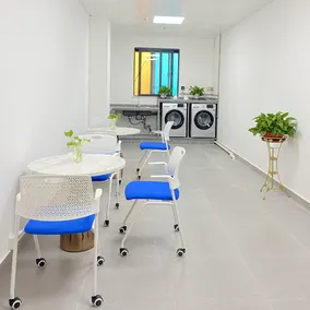 Kyriad Marvelous Hotel Zhongshan West District - Image 5