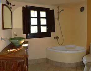 Olivers Cottage - Image 3