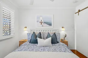 Bridgeport Pool Escape, Pets welcome - Sleeps 7 - Image 2