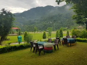 Balaut Resort - Image 4