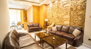 Eva Hotel Piraeus - Image 2
