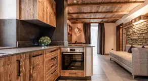 Nidaris - Luxury Private Spa Suites - Image 5