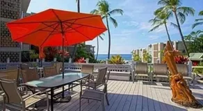 Enjoy the sunset at OCEAN FRONT 1BR Apartment - pool on site! - Image 3
