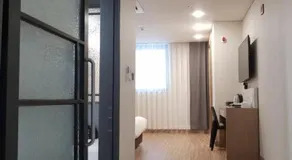 Hotel Ciel Dongtan - Image 3