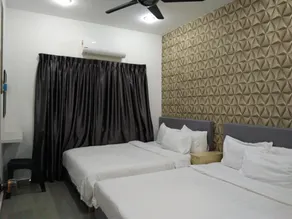 Stay99 Haus 2 (1 King & 6 Queen Bett) - Image 2