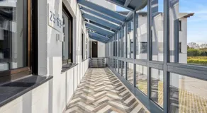 Boarding House Rooms with Kitchen, Parking & 24h Self Check-in - Image 5