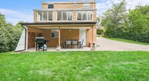 Modern and Spacious House Pittsburgh - Image 5