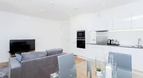 Clover Court by Aeria Apartments - Image 4