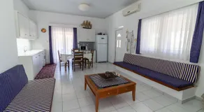 Fully Equipped Beach House at Pachia Ammos Plytra - Image 2