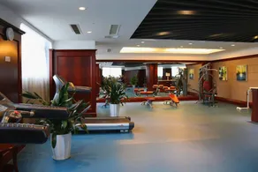 Nantong Hotel - Image 2