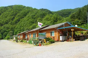 Yeongwol Byeolmaro Village Pension &amp; Camping - Image 5