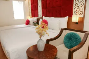 Hanoi Center Silk Classic Hotel & Travel - Image 5