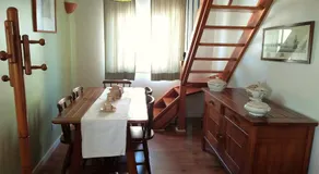 Laurel Beach House - Image 4