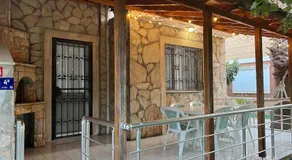 Semi-detached house - Image 5