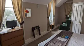 Gordon Arms Hotel - Image 2