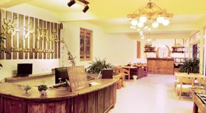 Tourist Courtyard Hotel - Image 4