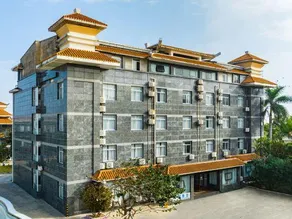 Xinsha Beach Holiday Hotel - Image 4