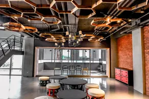 No. 9 Hotel - Image 5