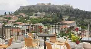 Pella Inn Hostel - Image 4