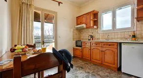 Adonis Apartments - Image 2