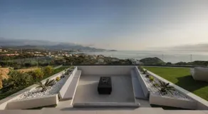 Ozen Luxury Villa and Suite - Image 4