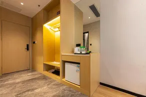 Taishan Bohai Hotel (Wanda Plaza) - Image 5