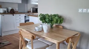 Peekaboo Cottage - A dog friendly home in Cornwall - Image 3