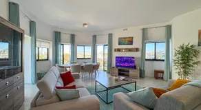 Spaciously Cosy 3BD Accomodation in Ta Xbiex - Yacht Marina & Valletta Views - Image 2
