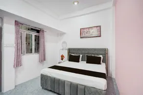 Hotel O by OYO Happy Hotel & Restaurant - Image 2