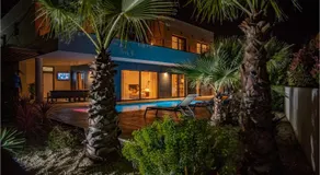 luxury Villa One Way - Image 3