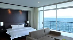 Tiara Bunga Hotel & Villa - Image 2