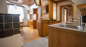 Traditional Old Town Apartment - Image 4