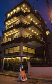 Mc Queen Rooms & Apartments  - Image 5
