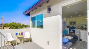 Entire Private House with Balcony Views, 10-mins to San Diego Gaslamp, Downtown, 3 Bedrooms 3 Bathrooms, Available Now - Image 4