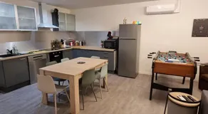 Maison climatisée " Pac-Man" entre collègues, amis, famille - barbecue - Netflix - Prime - Baby foot 50cts - jusqu'à 9 personnes - - Image 3