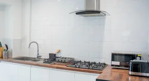 Rent Entire Calmhaven Apartment - Image 2