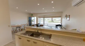 Beachport Caravan Park - Image 3