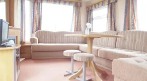 Beachside, Family-friendly, WiFi, 6 berth Caravan 226 - Image 2