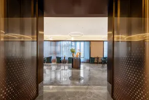 Huzhou Renhuang Mountain Crystal Orange Hotel - Image 5