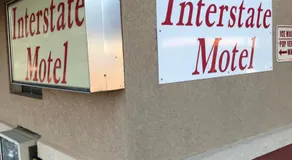 Interstate Motel - Image 5