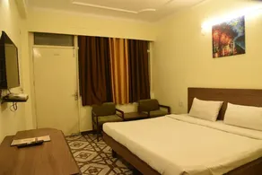Hotel Gaurab at Paltan Bazaar - Image 5