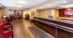 Red Roof Inn Detroit - Dearborn/Greenfield Village - Image 2