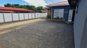 HostHub Guest House - Image 2