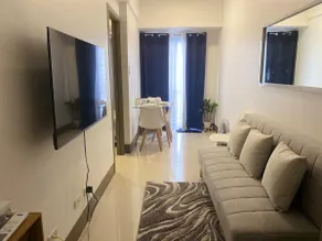 FAME Residences - The 37th Suite - Image 2