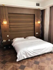 Hongyun Business Hotel - Image 5