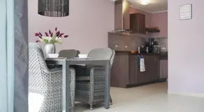 Cadushi Apartments - Image 5