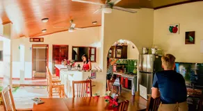 Casa Lula León Hostal - Image 3