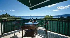 Apartmani Kremena small beach 200m - Image 2