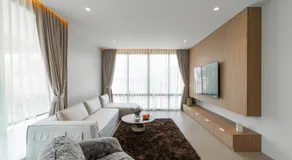 Aya Residence Garden View - Image 2