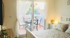 Appartement de 3 chambres dans un complexe touristique - Image 2